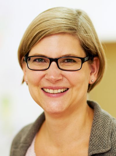Caroline Lange, Ärztin für Kinder- und Jugendpsychiatrie und -psychotherapie