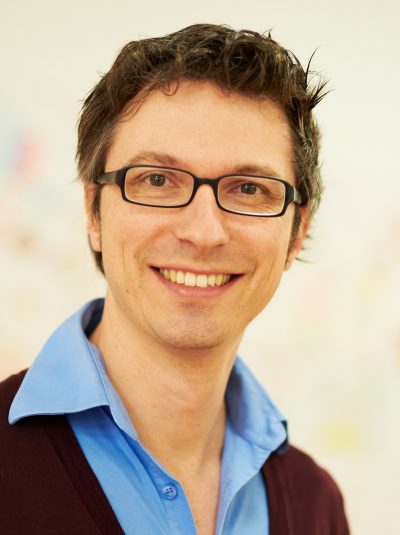 Prof. Dr. med. Dipl.-Psych. Matthias Klosinski, Arzt für Kinder- und Jugendpsychiatrie und -psychotherapie
